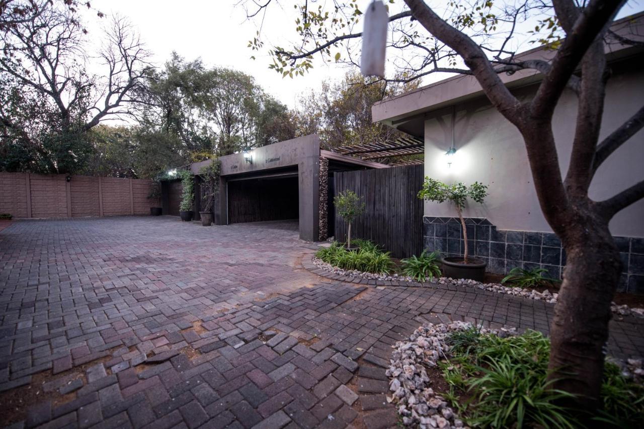 Cottonwood Guesthouse Oasis Bloemfontein Exteriör bild