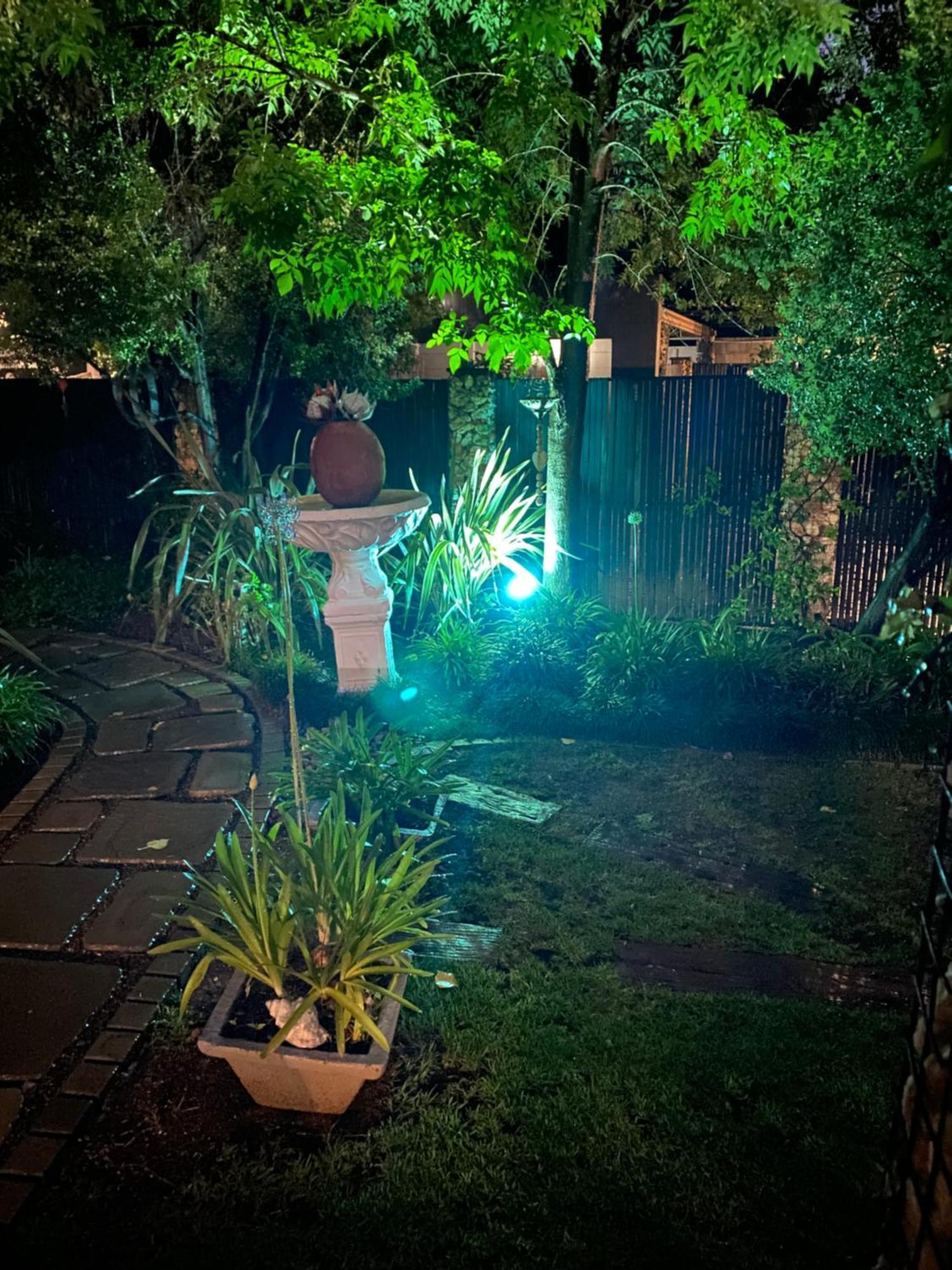 Cottonwood Guesthouse Oasis Bloemfontein Exteriör bild